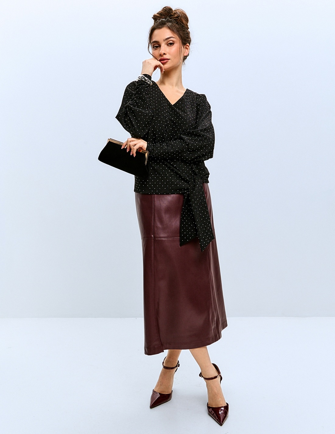 Блузка нарядная