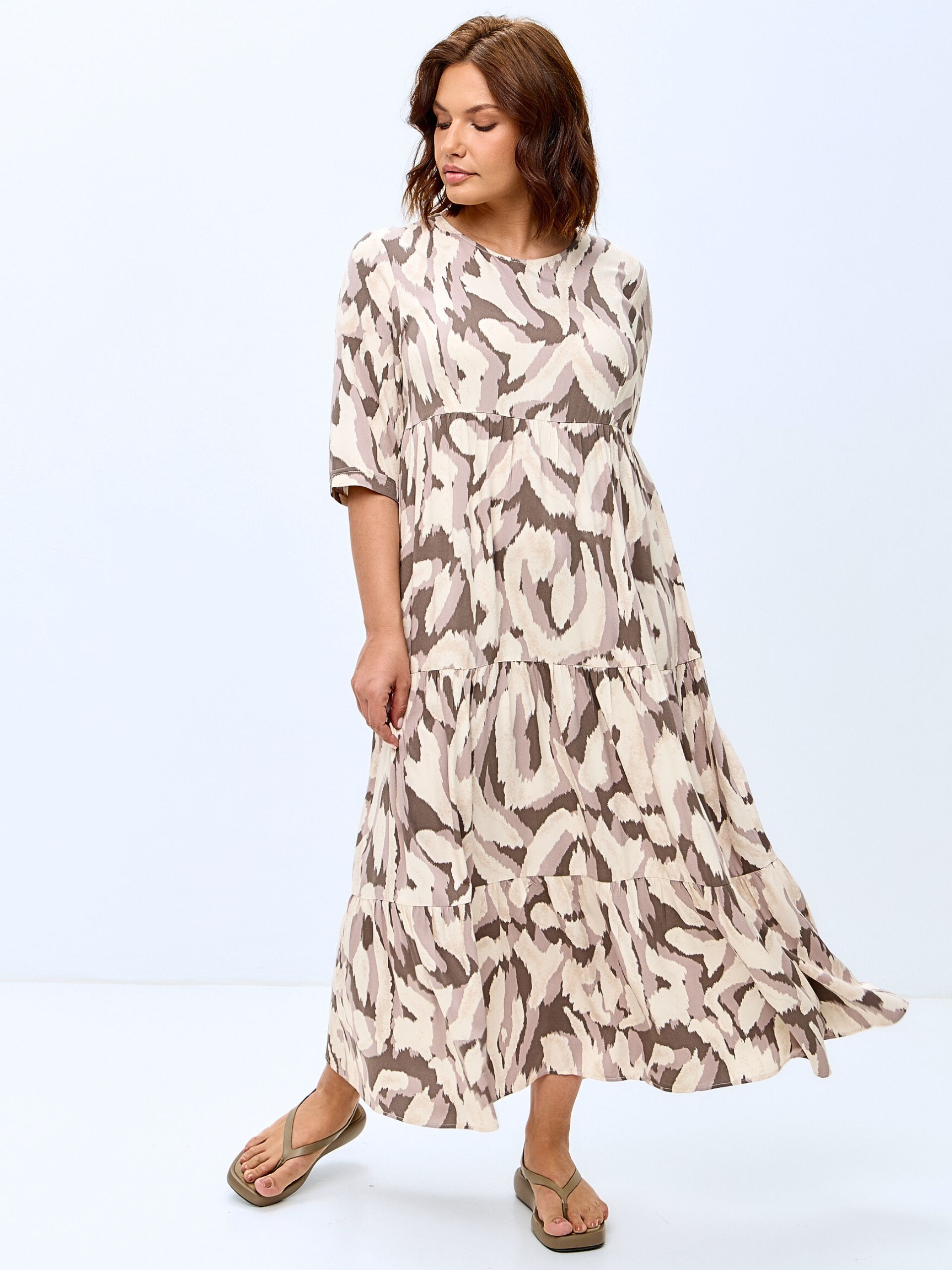 Платье ярусное